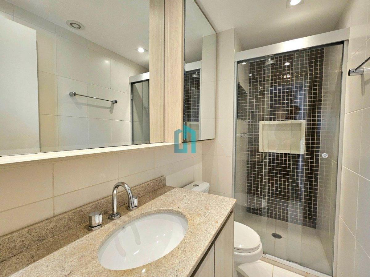 Apartamento à Venda 134 m² – 3 suítes – 2 vagas – Varanda Gourmet