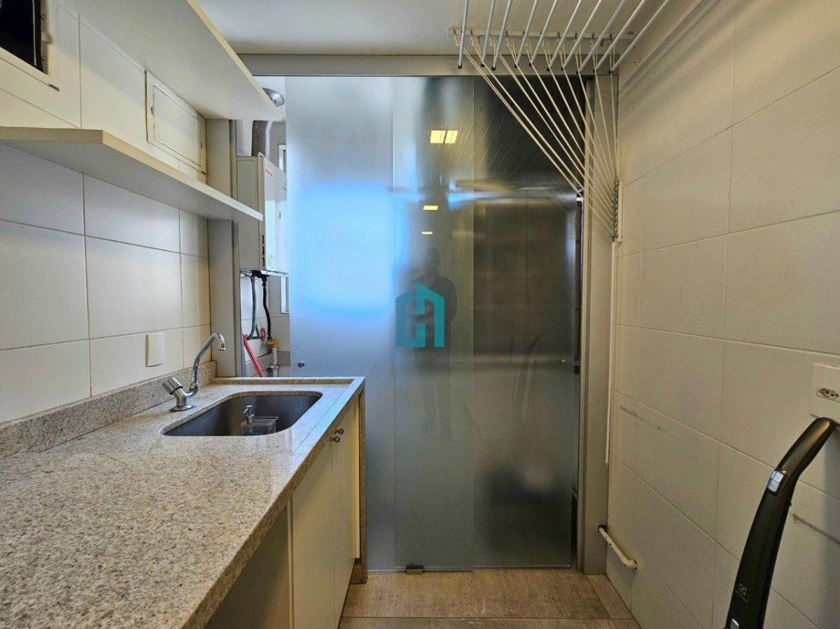 Apartamento à Venda 134 m² – 3 suítes – 2 vagas – Varanda Gourmet