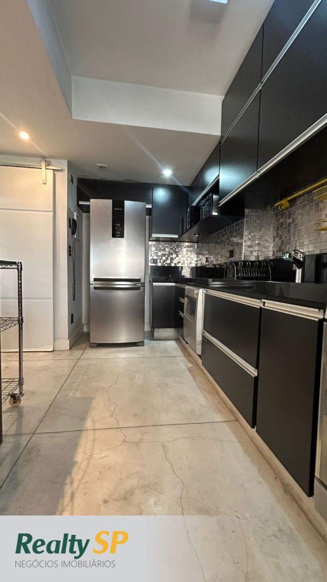 PINHEIROS DUPLEX 100m² / 2 SUÍTES / MOBILIADO / TERRAÇO / LAVABO / AR-CONDICIONADO / 2 VAGAS / LAZER