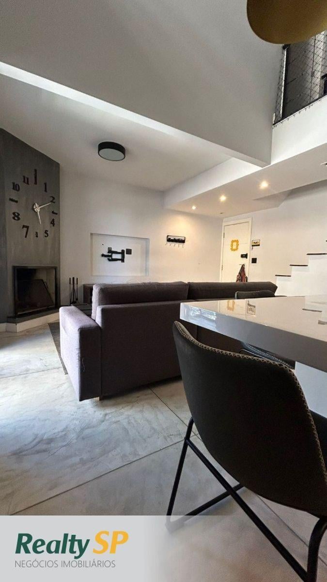 PINHEIROS DUPLEX 100m² / 2 SUÍTES / MOBILIADO / TERRAÇO / LAVABO / AR-CONDICIONADO / 2 VAGAS / LAZER