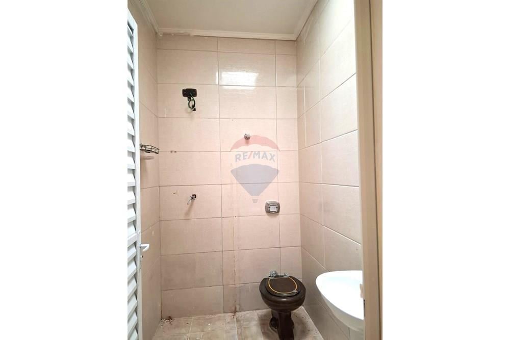 Casa Reformada com 2 dormitórios na Vila Nova Mazzei!