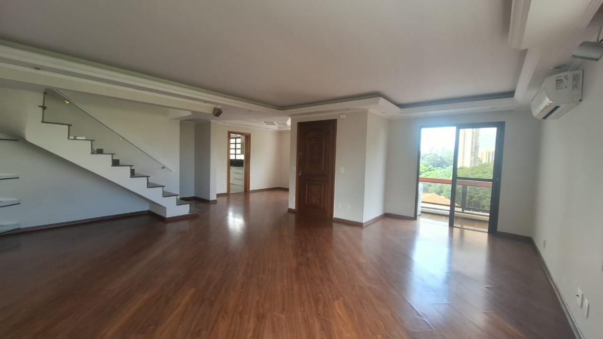 Imperdível duplex para locação em Jardim São Paulo(Zona Norte) com 4 quartos, sendo 3 suítes, 192m²