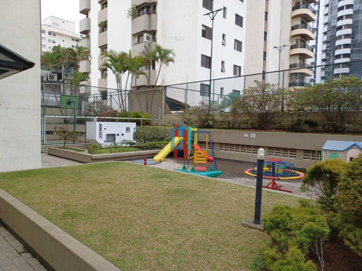 Apartamento para aluguel em Moema, São Paulo