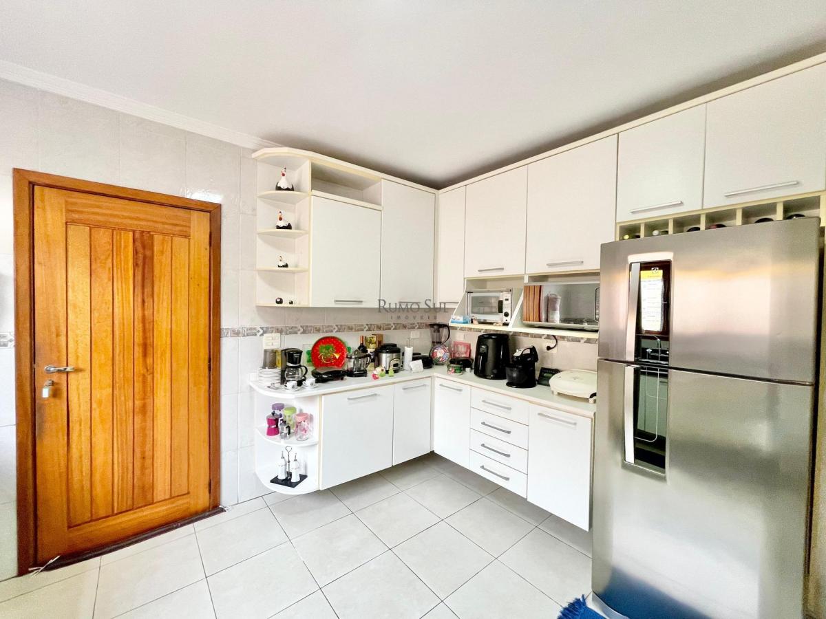 Casa para aluguel – no Jardim Campo Grande