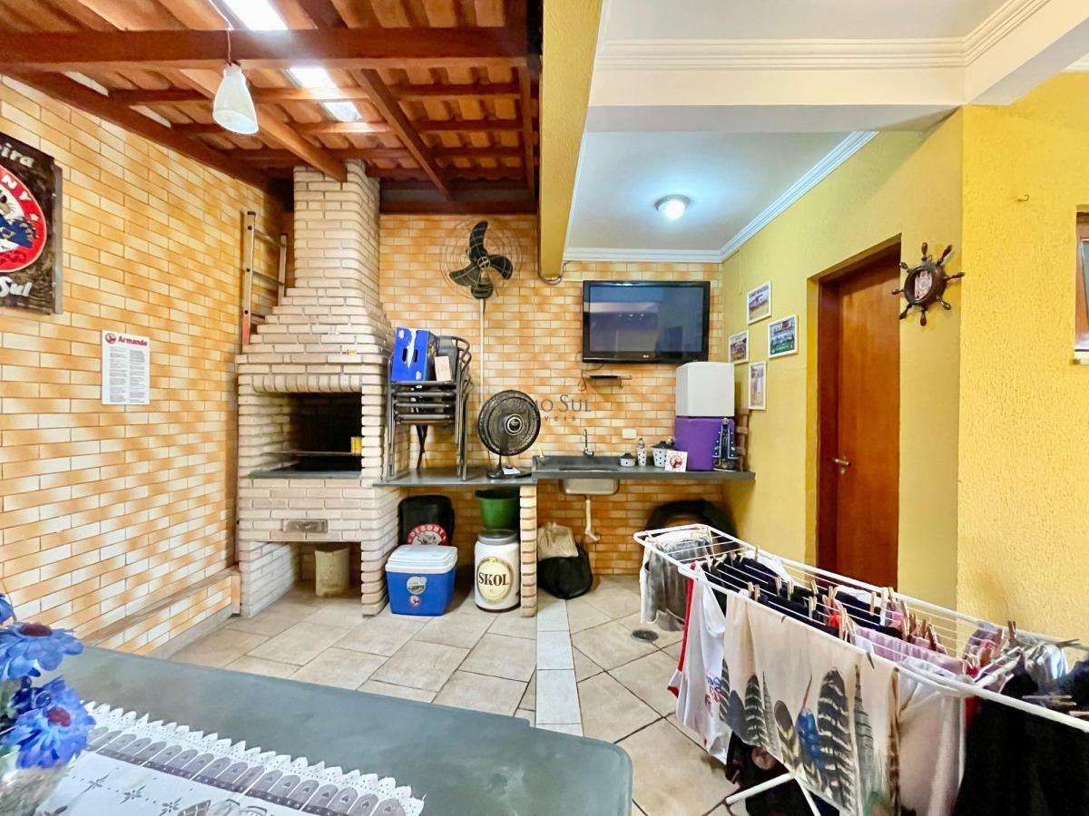 Casa para aluguel – no Jardim Campo Grande