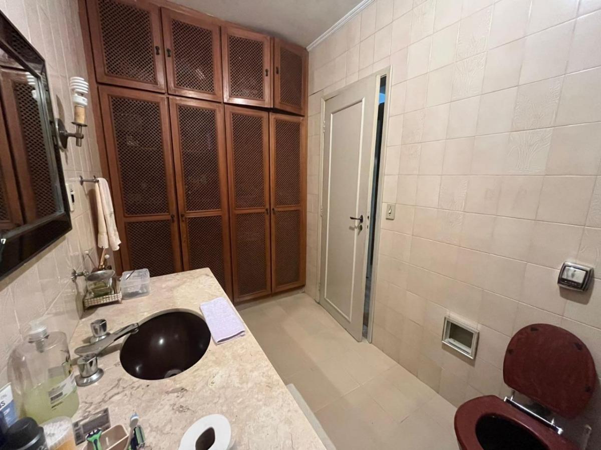 Casa de luxo em condomínio no Barro Branco, São Paulo-SP: 4 quartos, 2 suítes, 2 salas, 3 vagas e 32