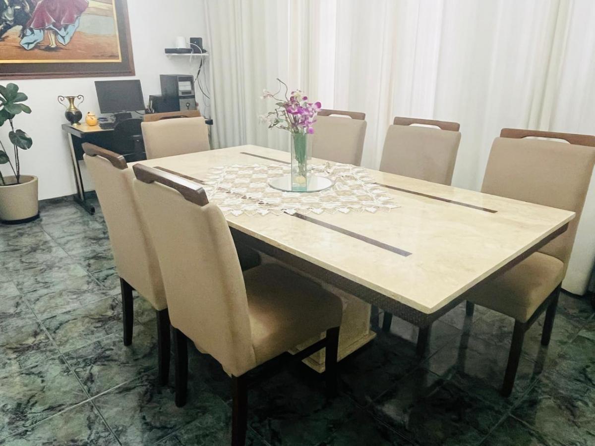 Casa de luxo em condomínio no Barro Branco, São Paulo-SP: 4 quartos, 2 suítes, 2 salas, 3 vagas e 32