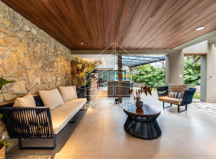 Casa venda – Jardim America – 377m² – 5 suites – 2 vagas -Reformada
