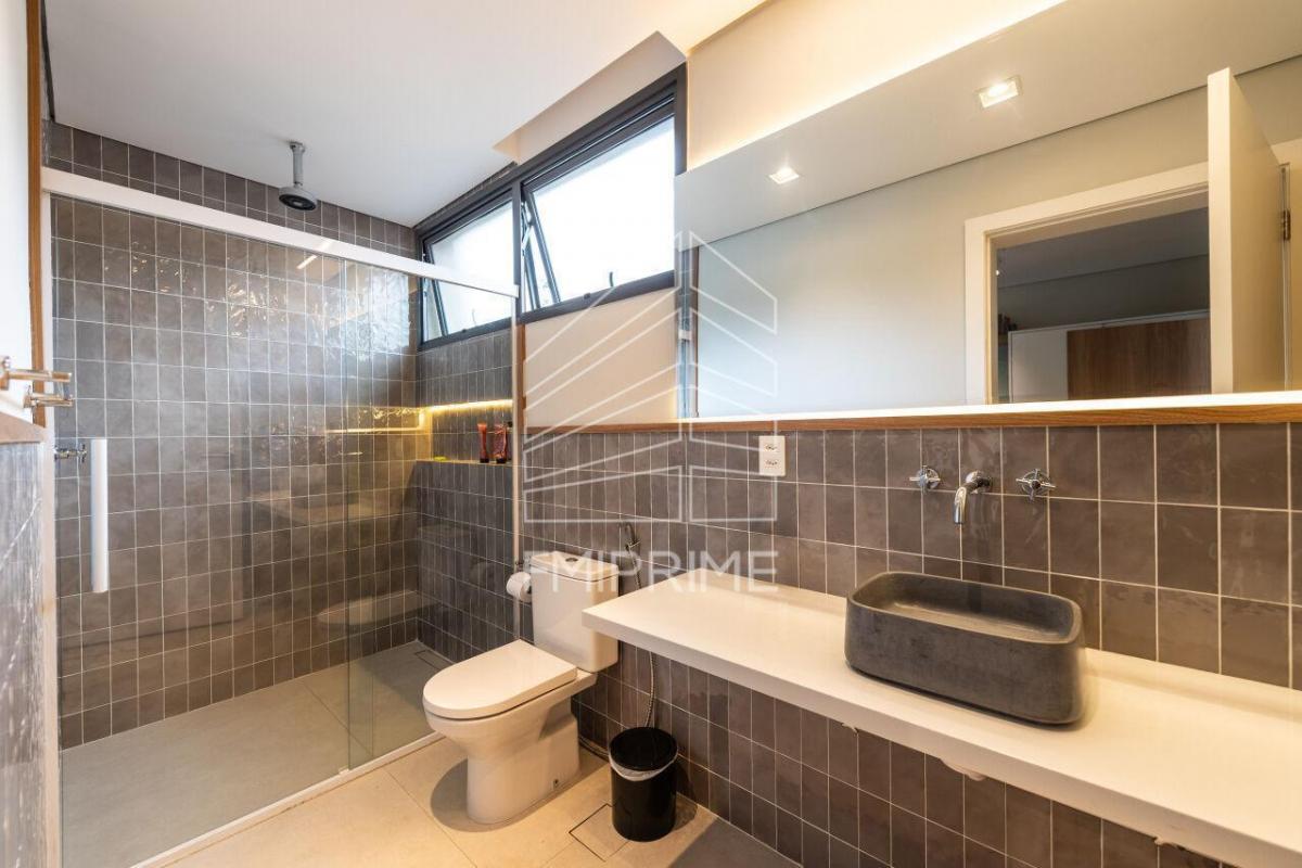 Casa venda – Jardim America – 377m² – 5 suites – 2 vagas -Reformada