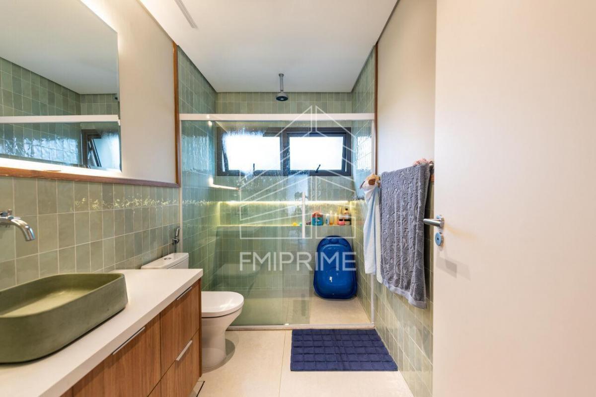 Casa venda – Jardim America – 377m² – 5 suites – 2 vagas -Reformada
