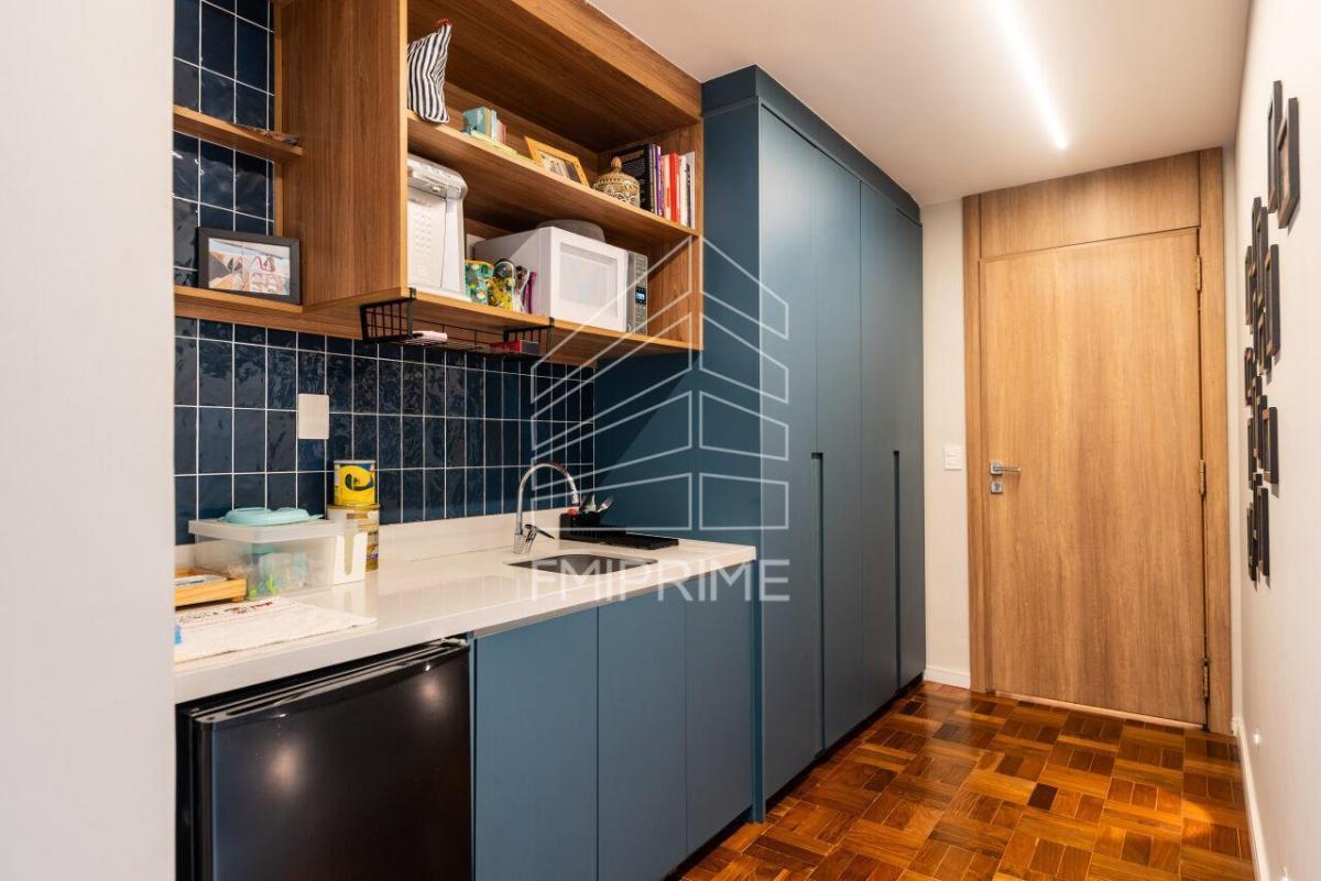 Casa venda – Jardim America – 377m² – 5 suites – 2 vagas -Reformada