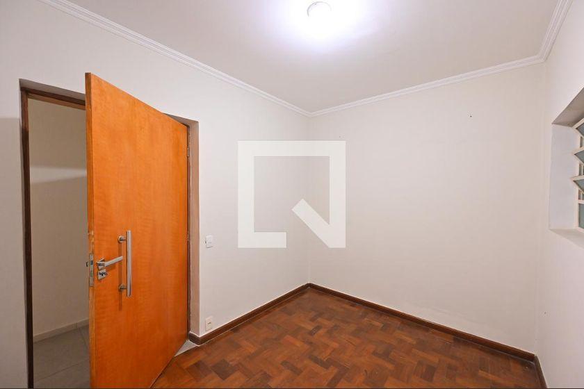Casa à Venda – Vila Clementino, 8 Quartos, 353 m² – São Paulo