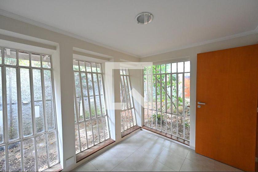 Casa à Venda – Vila Clementino, 8 Quartos, 353 m² – São Paulo