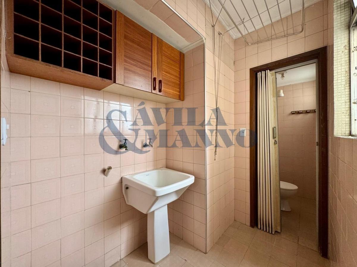 Apartamento para locação na Mooca, São Paulo-SP: 2 quartos, 1 sala, 2 banheiros, 1 vaga de garagem,