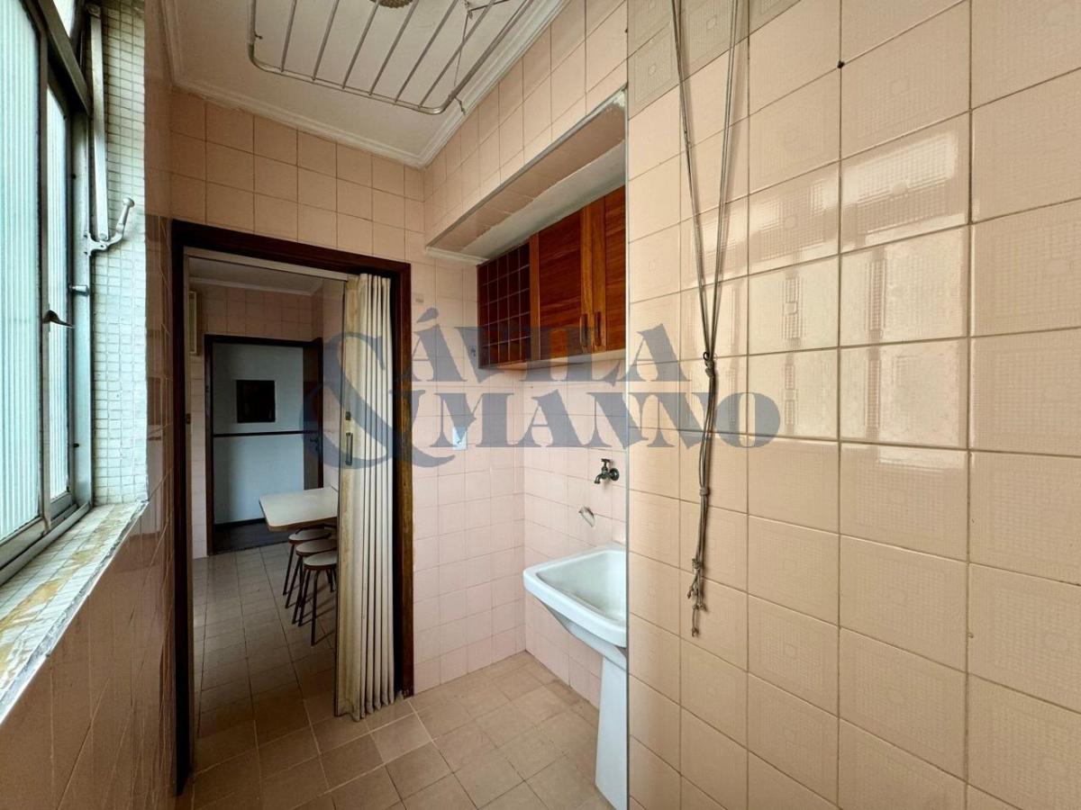 Apartamento para locação na Mooca, São Paulo-SP: 2 quartos, 1 sala, 2 banheiros, 1 vaga de garagem,