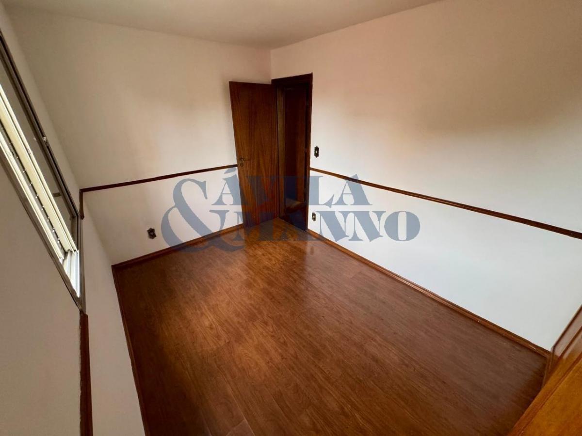 Apartamento para locação na Mooca, São Paulo-SP: 2 quartos, 1 sala, 2 banheiros, 1 vaga de garagem,