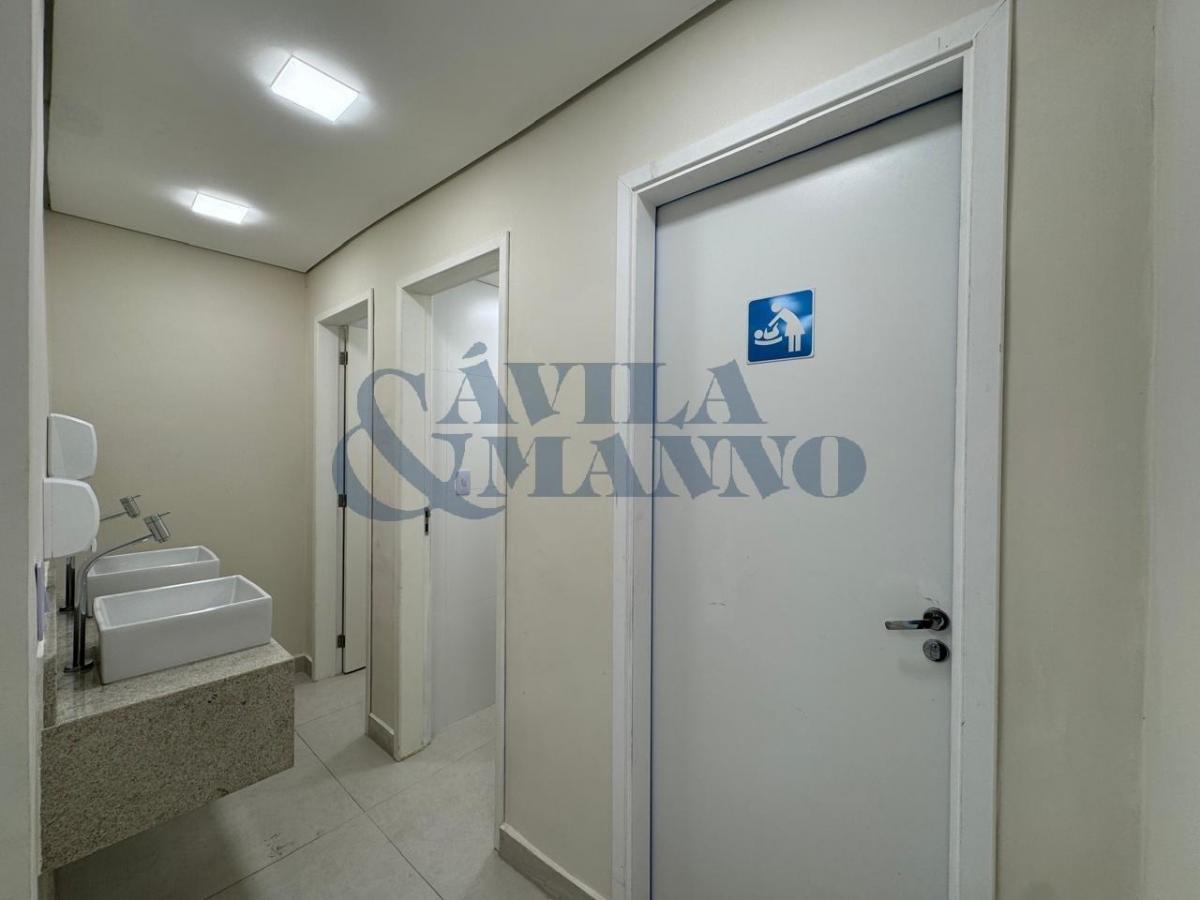 Apartamento para locação na Mooca, São Paulo-SP: 2 quartos, 1 sala, 2 banheiros, 1 vaga de garagem,