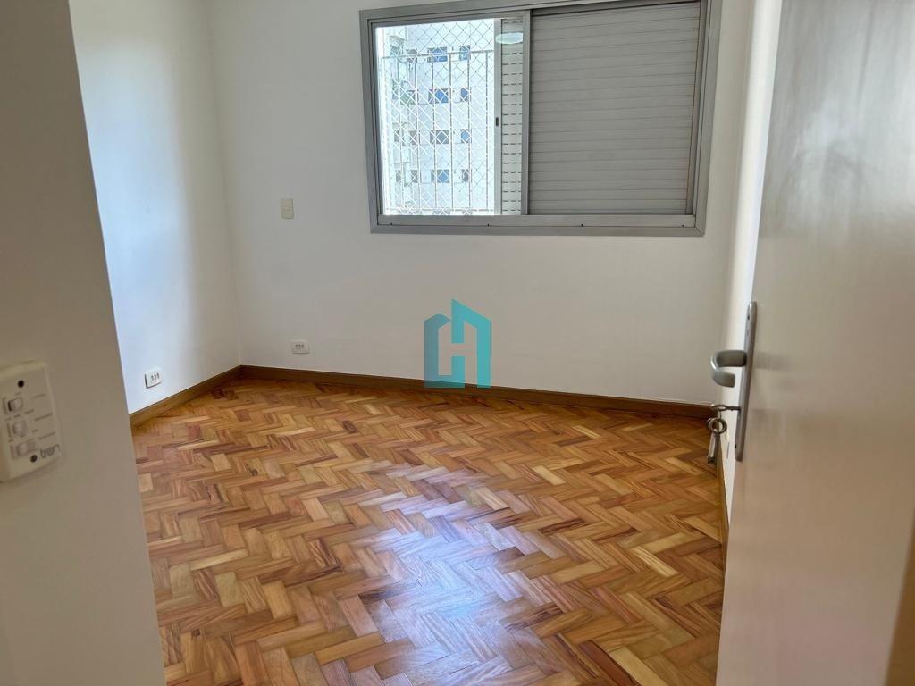 Apartamento para aluguel em Alto de Pinheiros