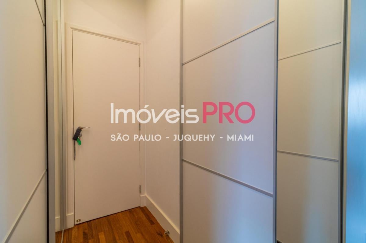 Apartamento para locação com 130m² em Moema – São Paulo.