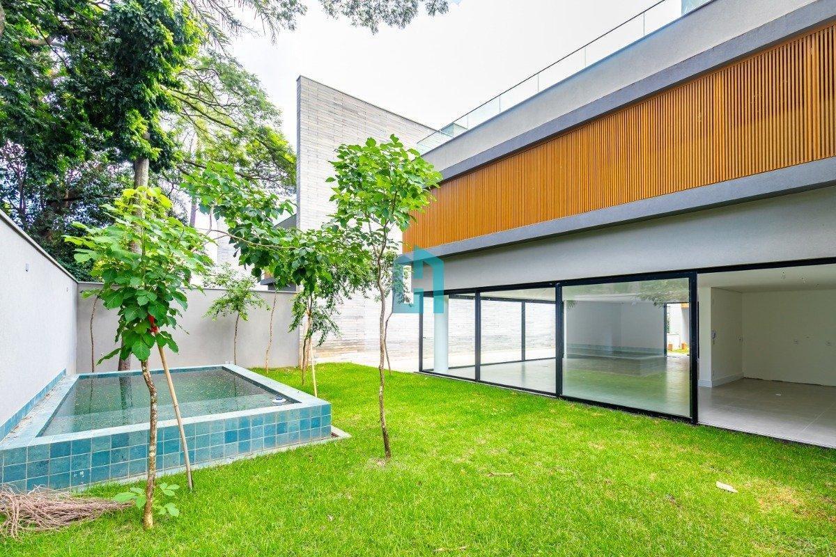 Casa em condomínio no Brooklin Paulista