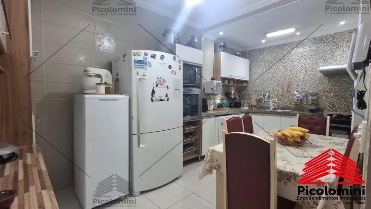 Casa a venda no Aricanduva, proximo ao Shopping, 4 dormitorios, 1 suite, 3 vagas, varanda