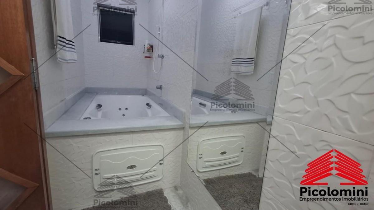 Casa a venda no Aricanduva, proximo ao Shopping, 4 dormitorios, 1 suite, 3 vagas, varanda