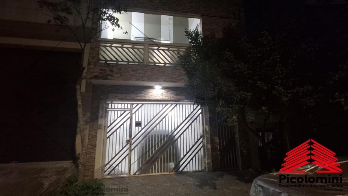 Casa a venda no Aricanduva, proximo ao Shopping, 4 dormitorios, 1 suite, 3 vagas, varanda