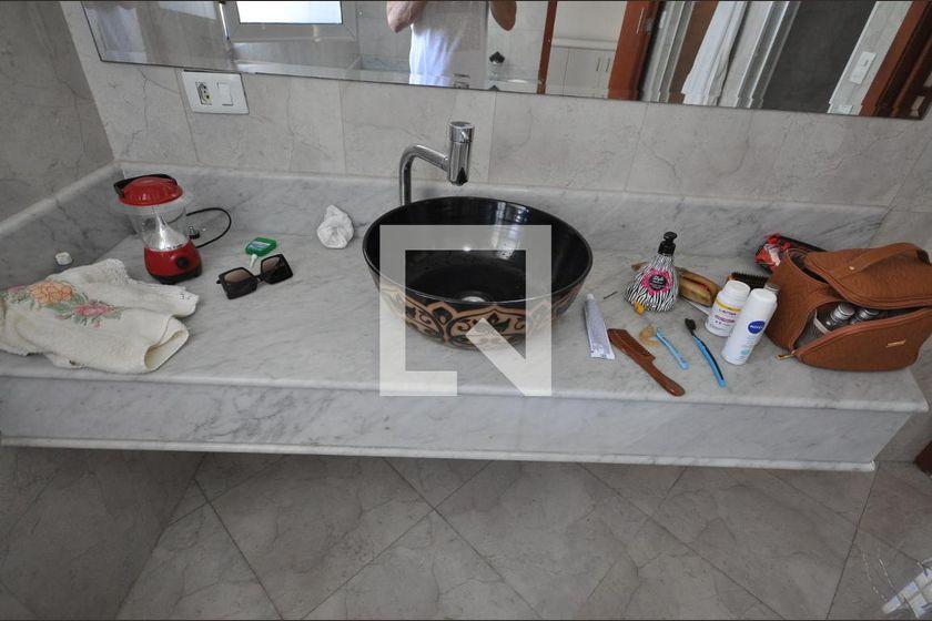 Casa à Venda – Vila Guilherme, 3 Quartos, 650 m² – São Paulo