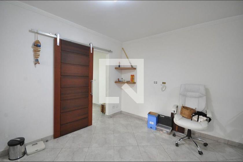 Casa à Venda – Vila Guilherme, 3 Quartos, 650 m² – São Paulo