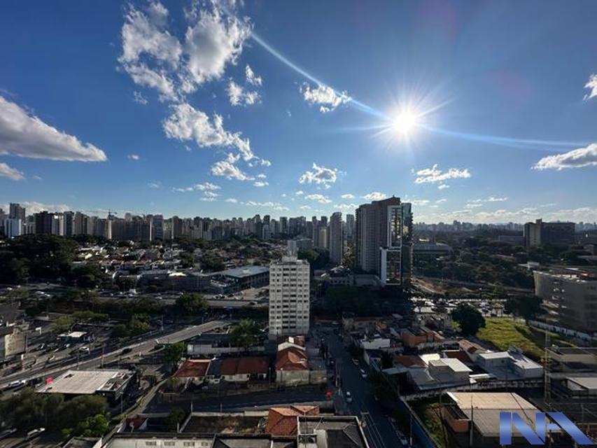 METRÔ, PROXIMO A FACULDADE, ÓTIMA CONSERVAÇÃO, LAZER COMPLETO.