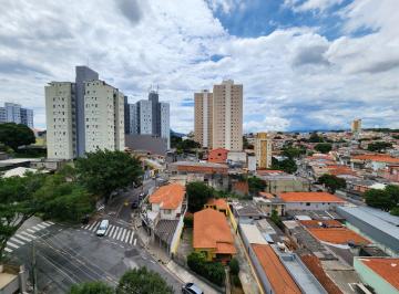 Ótimo apartamento de 56 m² para locação na Vila Mangalot