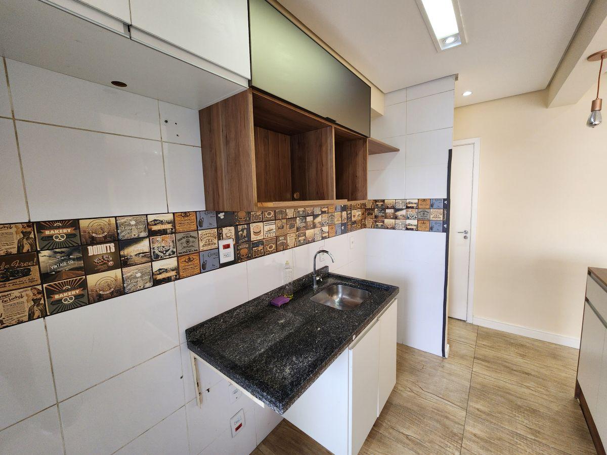 Ótimo apartamento de 56 m² para locação na Vila Mangalot