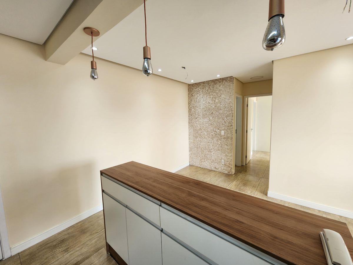 Ótimo apartamento de 56 m² para locação na Vila Mangalot