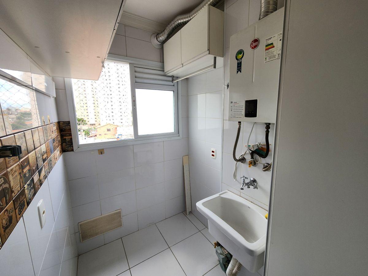 Ótimo apartamento de 56 m² para locação na Vila Mangalot
