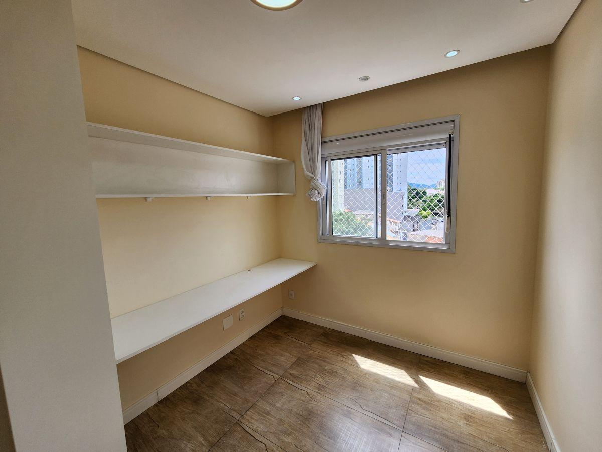 Ótimo apartamento de 56 m² para locação na Vila Mangalot