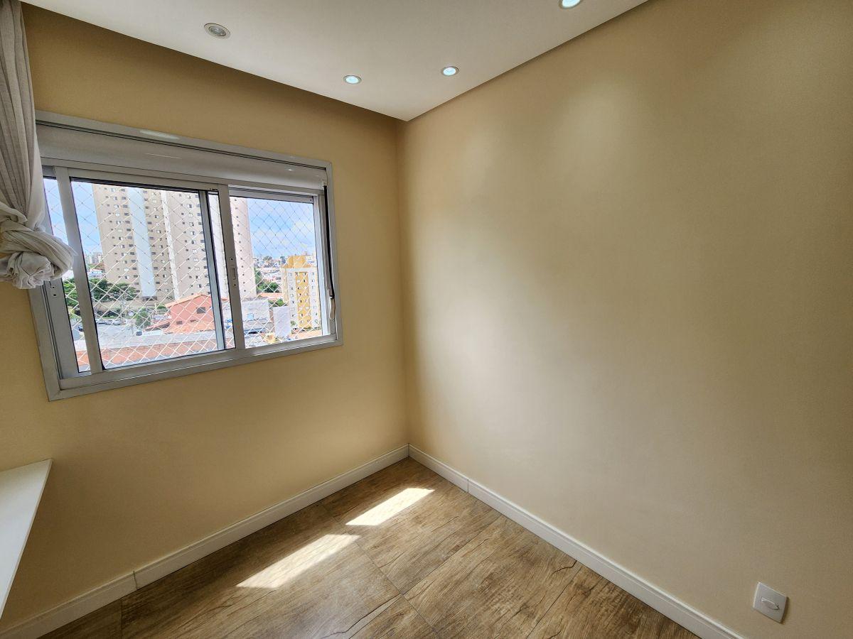 Ótimo apartamento de 56 m² para locação na Vila Mangalot