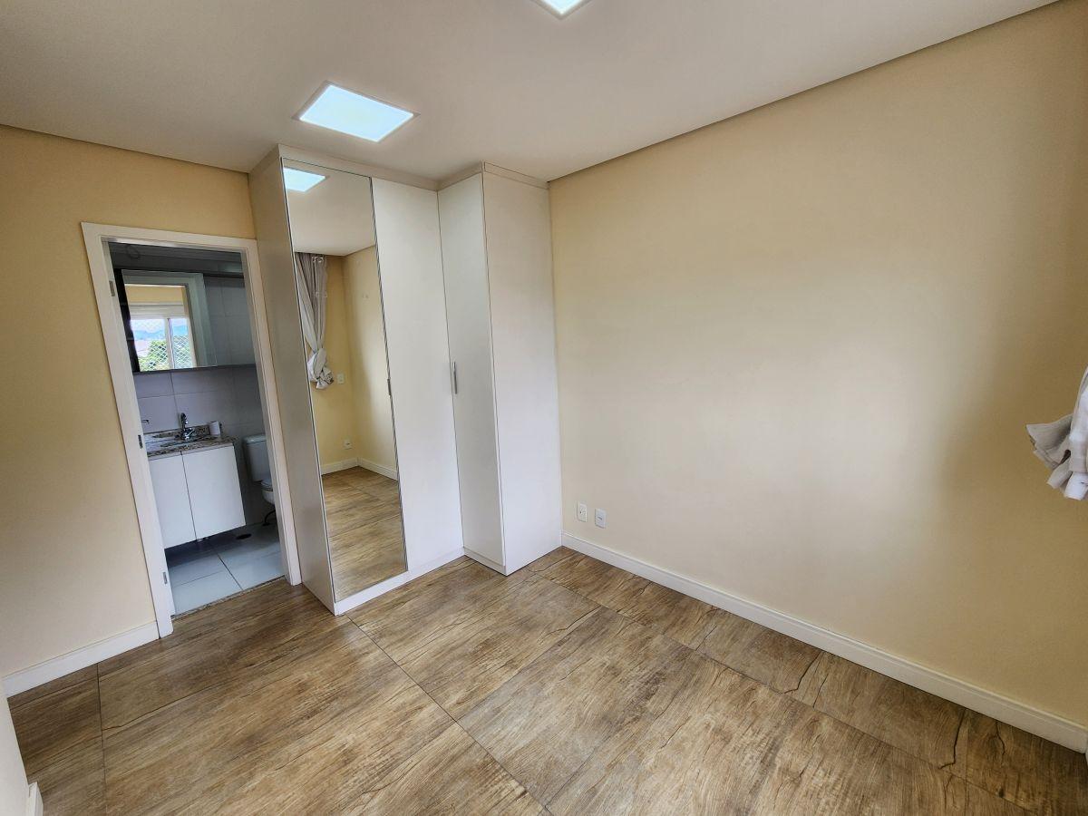 Ótimo apartamento de 56 m² para locação na Vila Mangalot