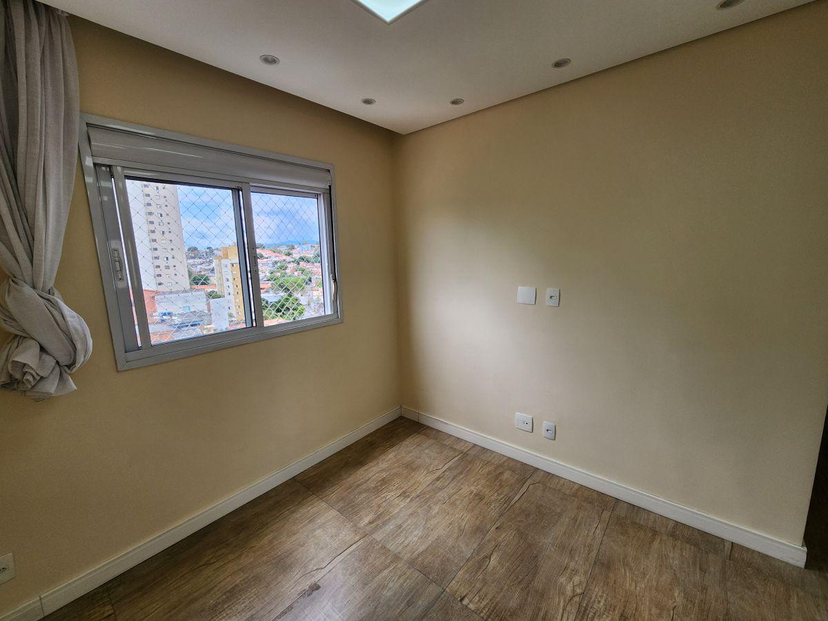 Ótimo apartamento de 56 m² para locação na Vila Mangalot