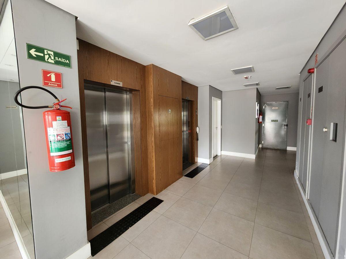 Ótimo apartamento de 56 m² para locação na Vila Mangalot