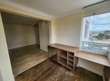 Ótimo apartamento de 56 m² para locação na Vila Mangalot