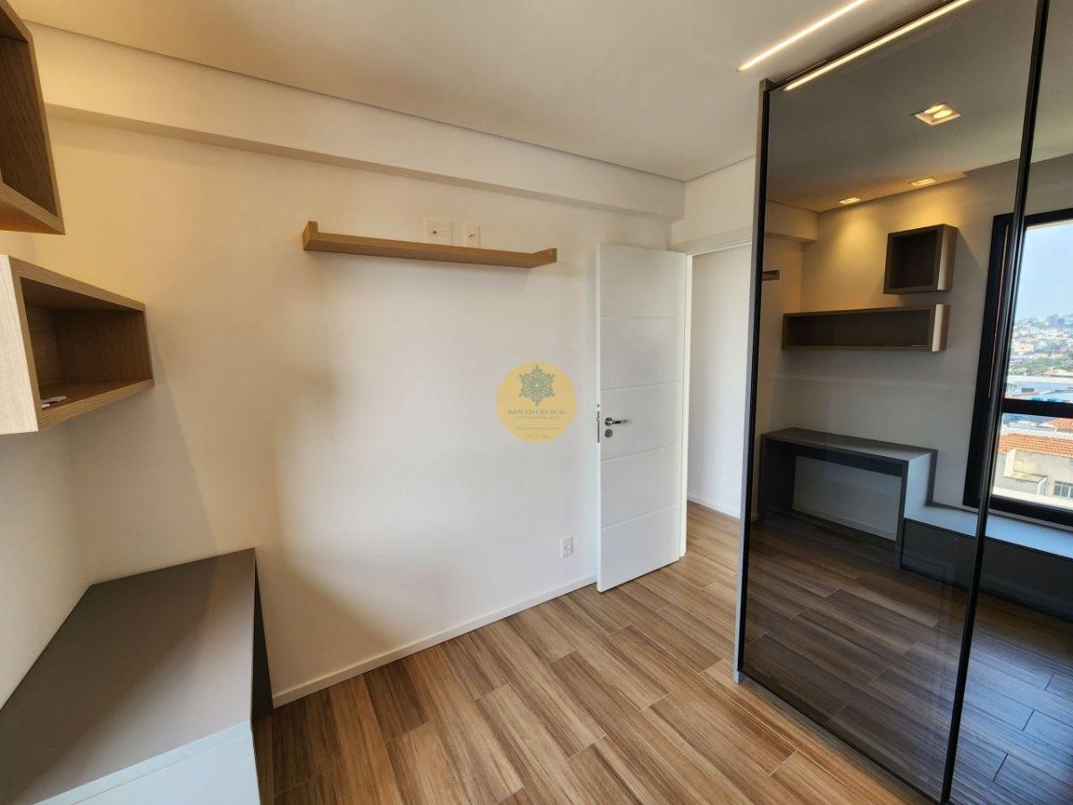 Belíssimo apartamento de 94,5 m² com 03 dormitórios e 02 vagas na Vila Romana
