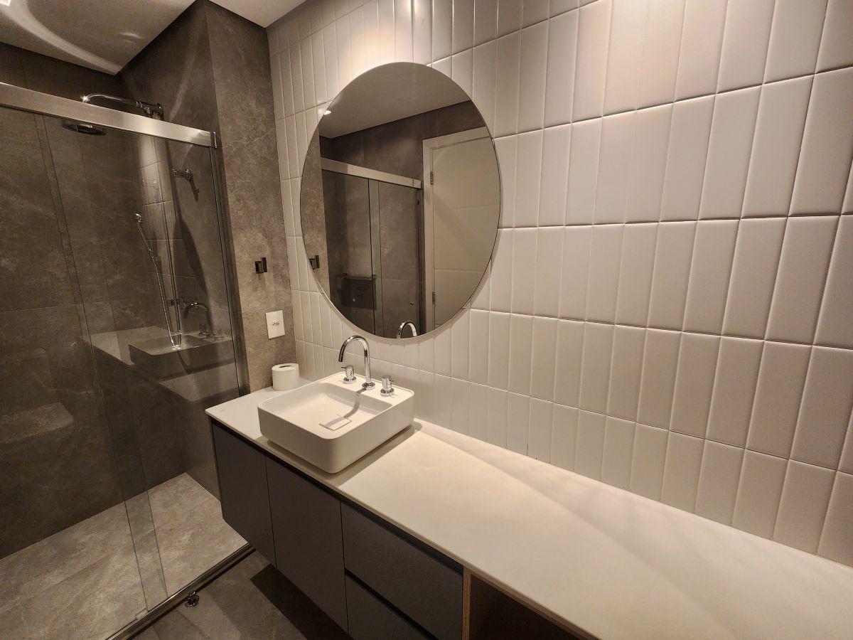 Belíssimo apartamento de 94,5 m² com 03 dormitórios e 02 vagas na Vila Romana