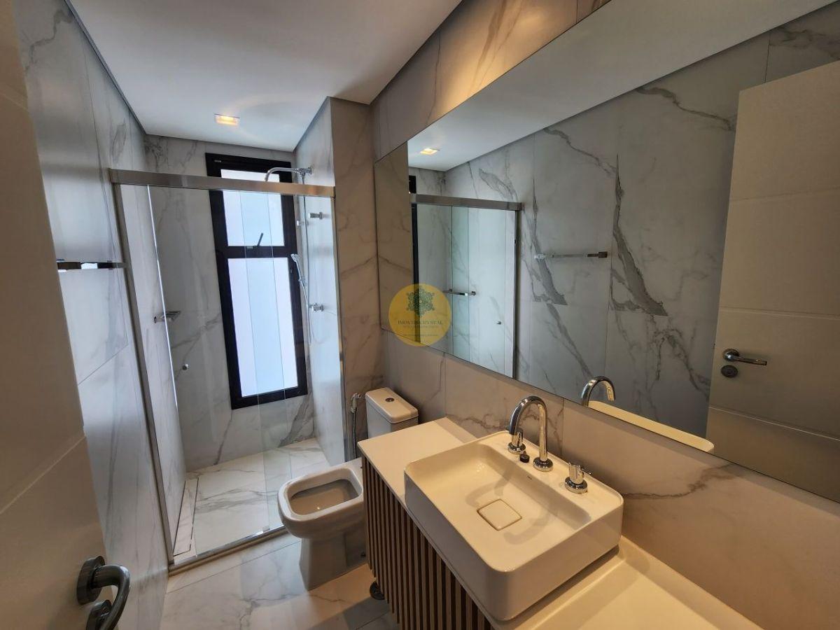 Belíssimo apartamento de 94,5 m² com 03 dormitórios e 02 vagas na Vila Romana