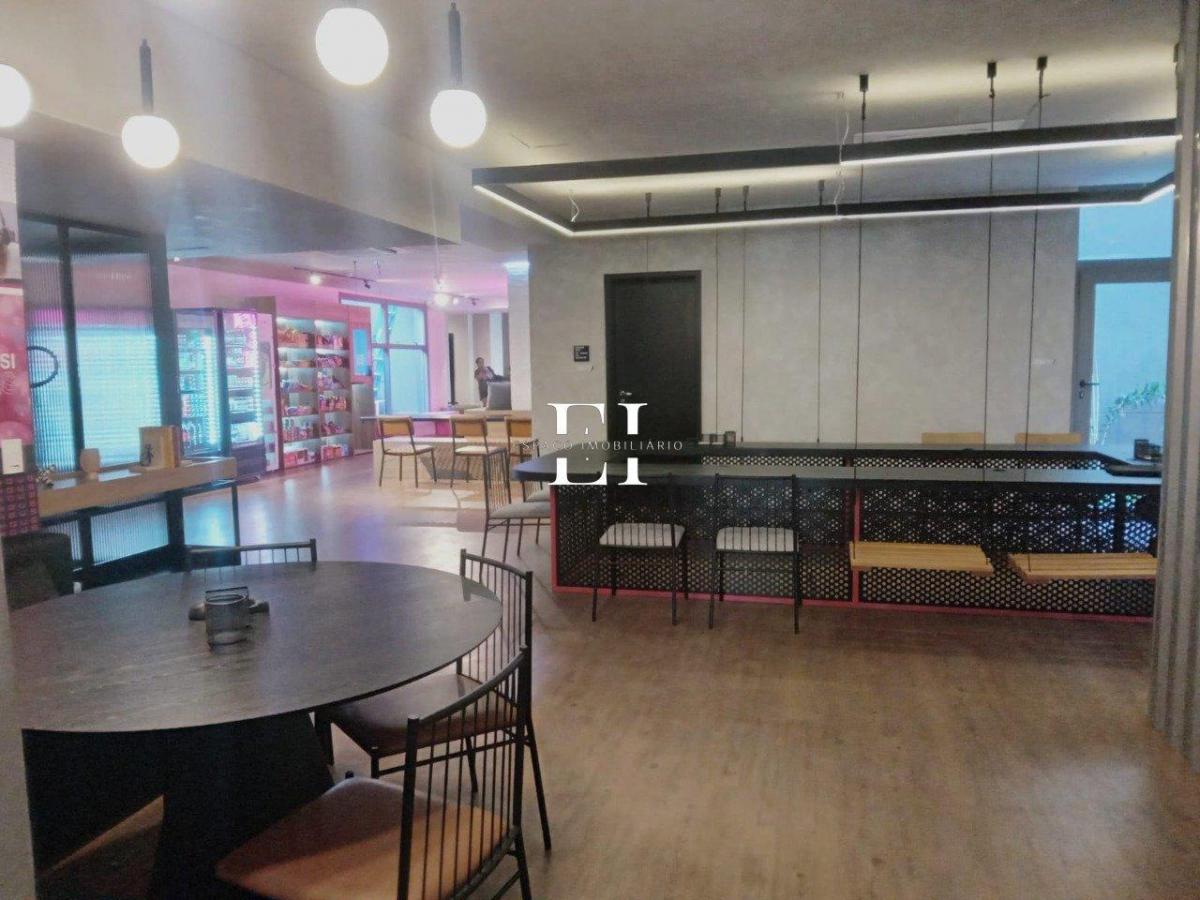 Imoveis – em Moema