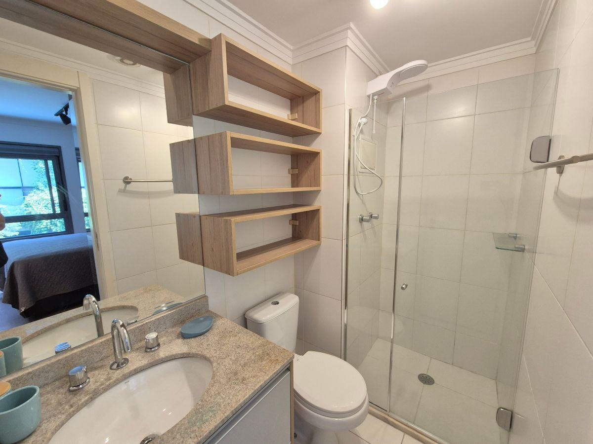 Studio de 01 dormitório com 01 vaga na Vila Madalena