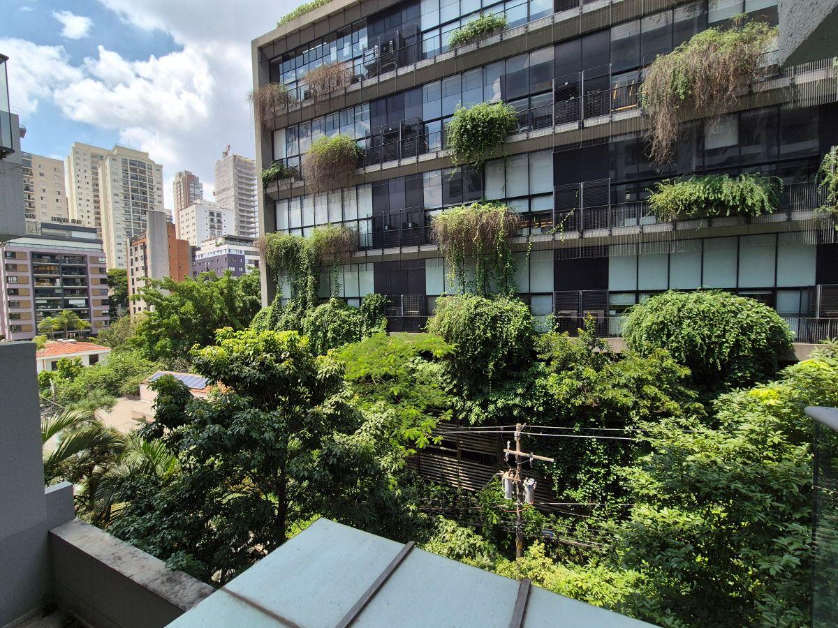 Studio de 01 dormitório com 01 vaga na Vila Madalena