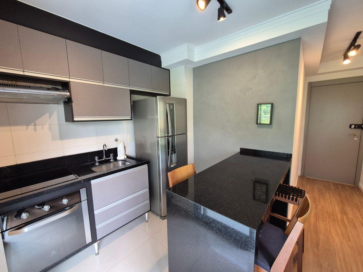 Studio de 01 dormitório com 01 vaga na Vila Madalena