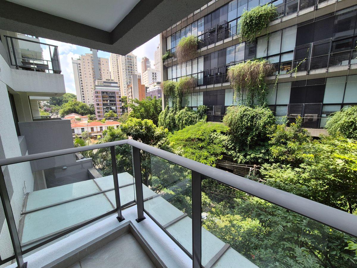 Studio de 01 dormitório com 01 vaga na Vila Madalena