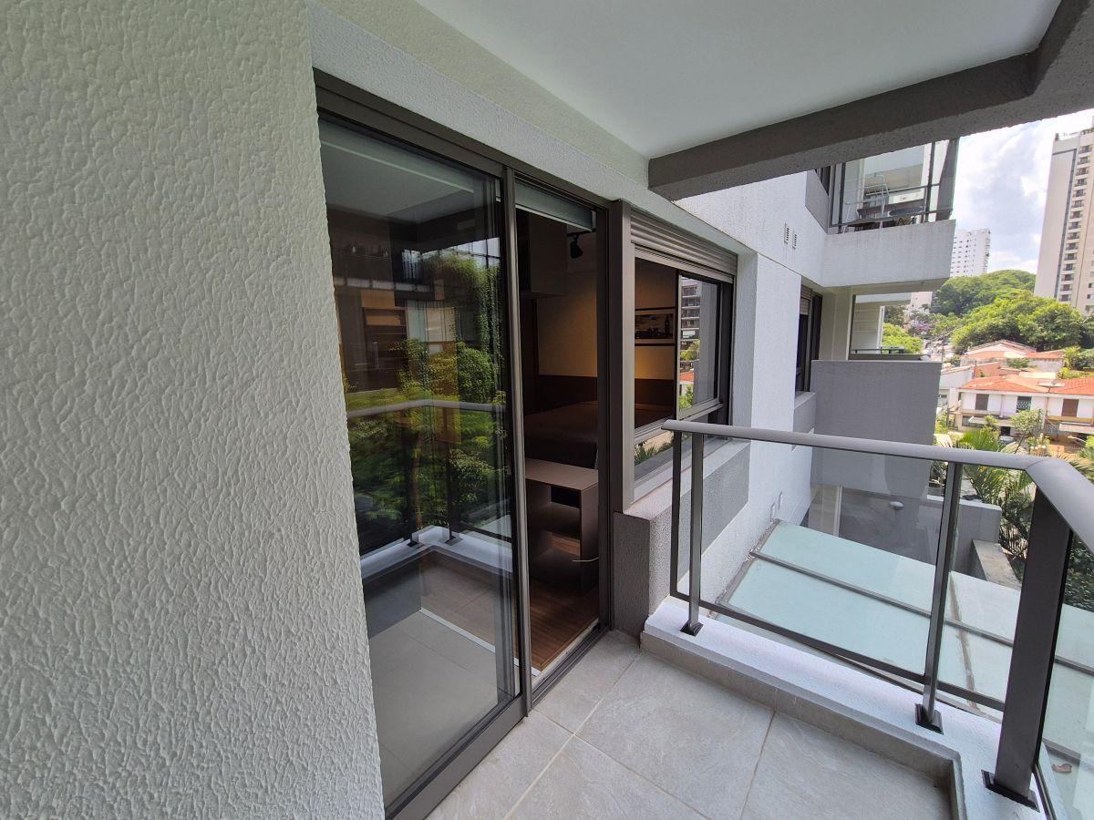 Studio de 01 dormitório com 01 vaga na Vila Madalena