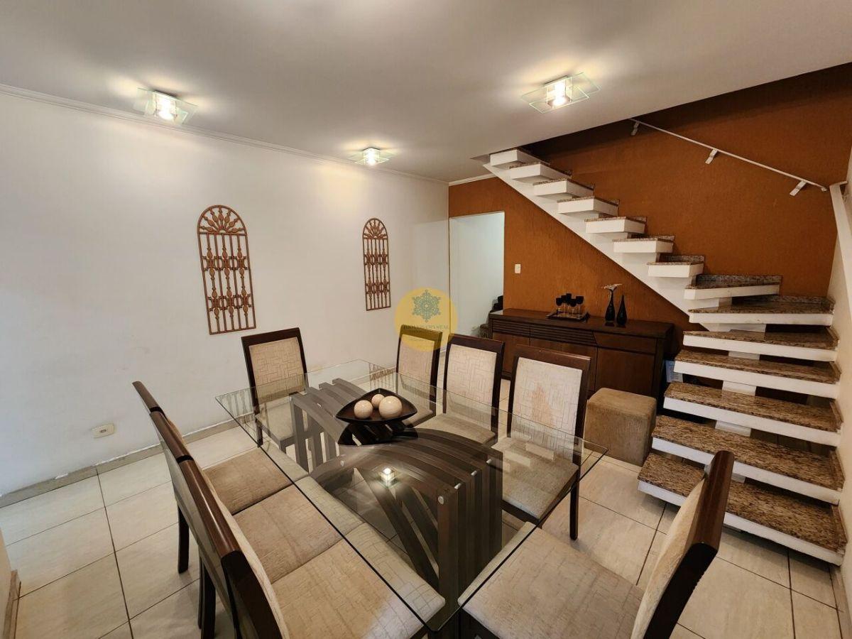 Ótimo sobrado de 165 m² com 03 dormitórios e 02 vagas na Vila Romana